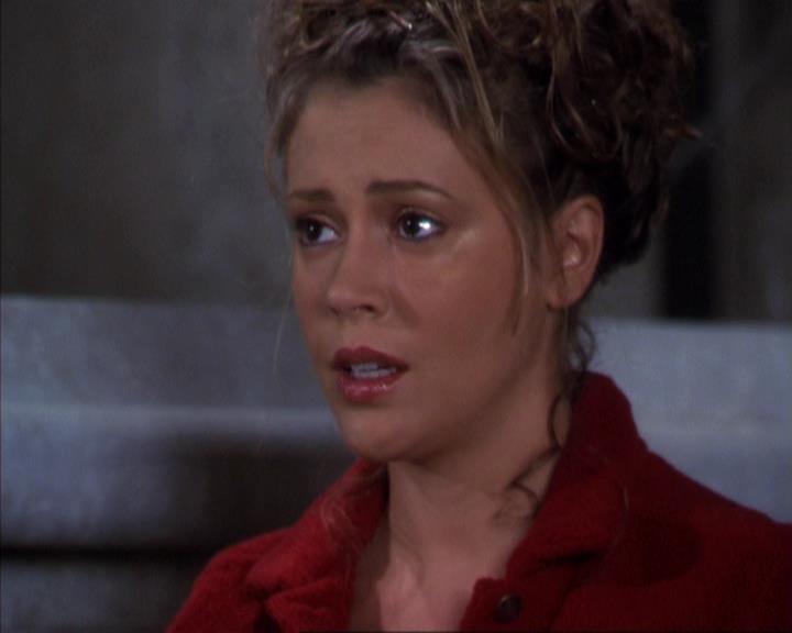 Charmed-Online-dot-309CoyotePiper0591.jpg