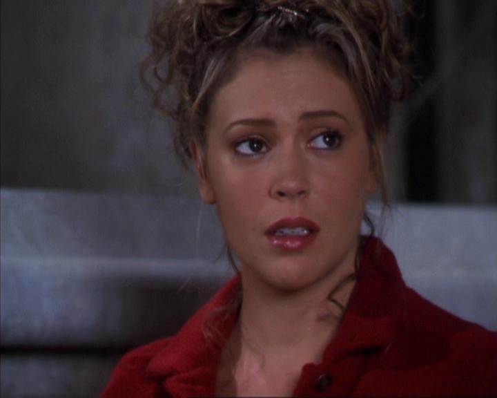 Charmed-Online-dot-309CoyotePiper0598.jpg