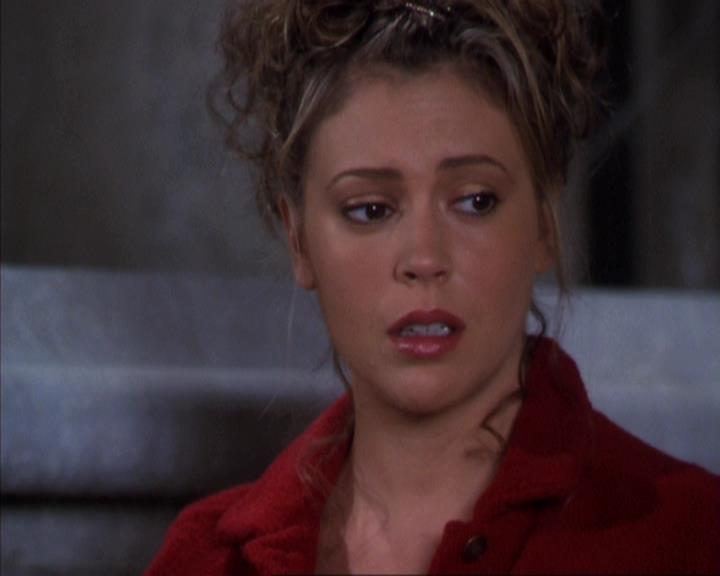 Charmed-Online-dot-309CoyotePiper0601.jpg