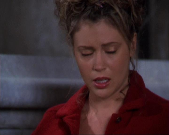 Charmed-Online-dot-309CoyotePiper0606.jpg