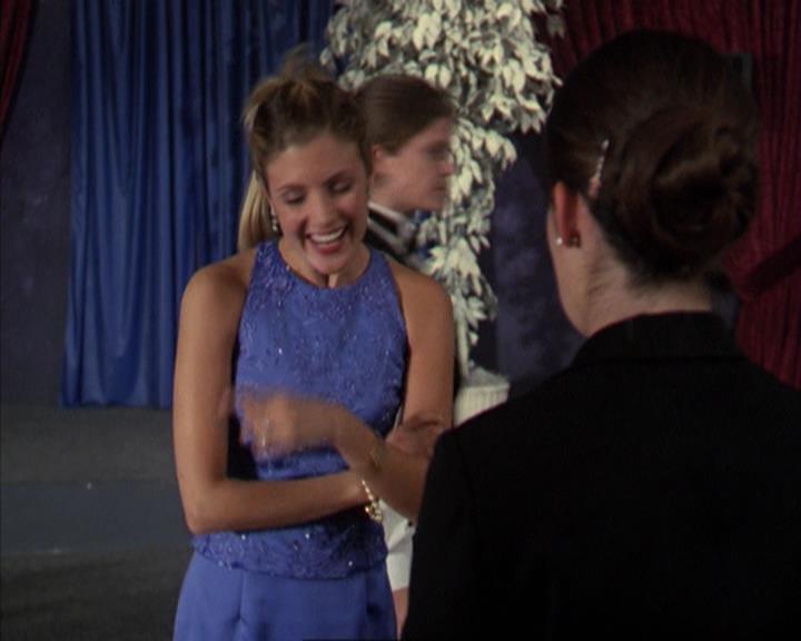 Charmed-Online-dot-309CoyotePiper0706.jpg