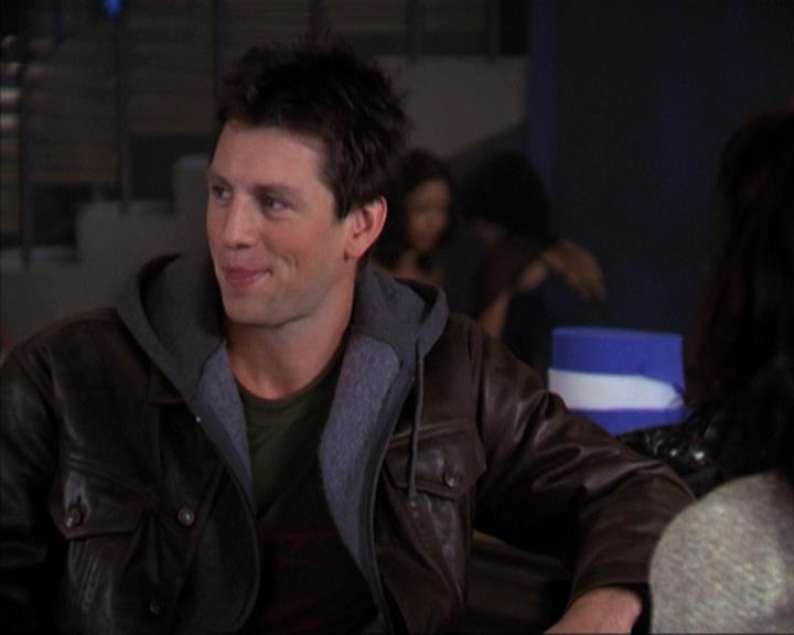Charmed-Online-dot-309CoyotePiper0732.jpg