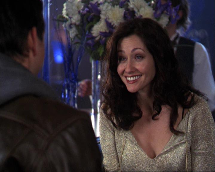 Charmed-Online-dot-309CoyotePiper0780.jpg