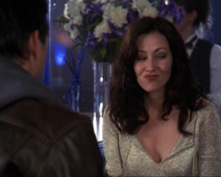 Charmed-Online-dot-309CoyotePiper0782.jpg
