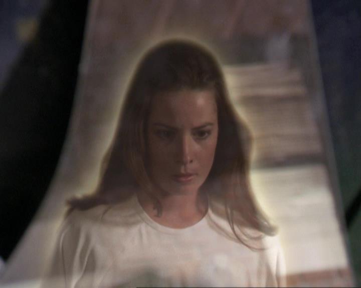 Charmed-Online-dot-309CoyotePiper0875.jpg