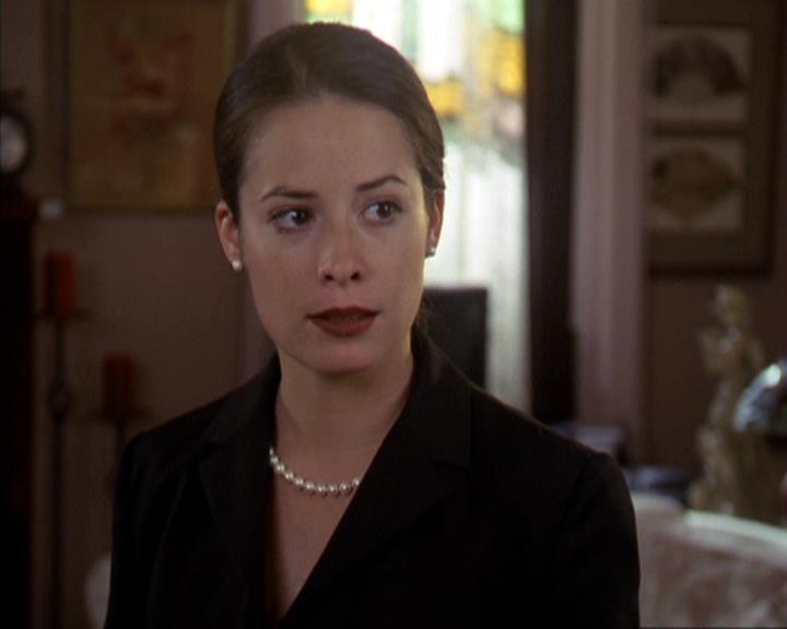 Charmed-Online-dot-309CoyotePiper1148.jpg