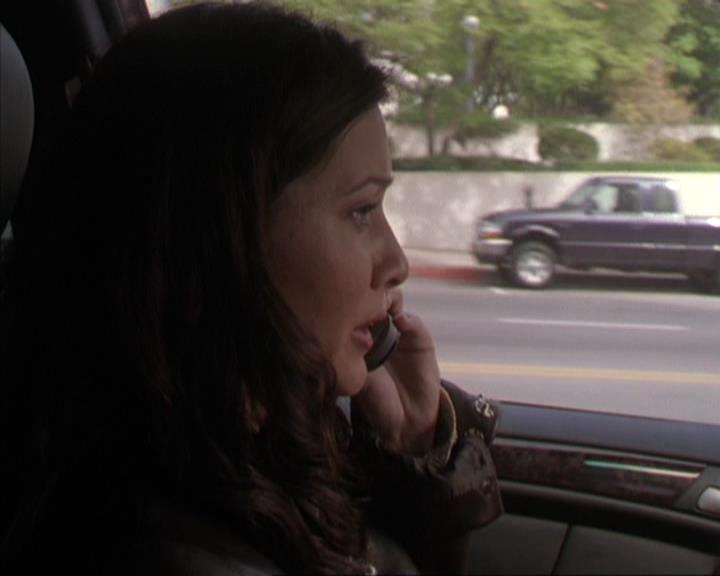 Charmed-Online-dot-309CoyotePiper1349.jpg