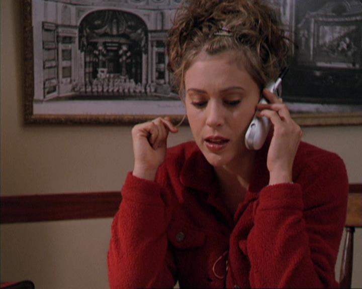 Charmed-Online-dot-309CoyotePiper1354.jpg