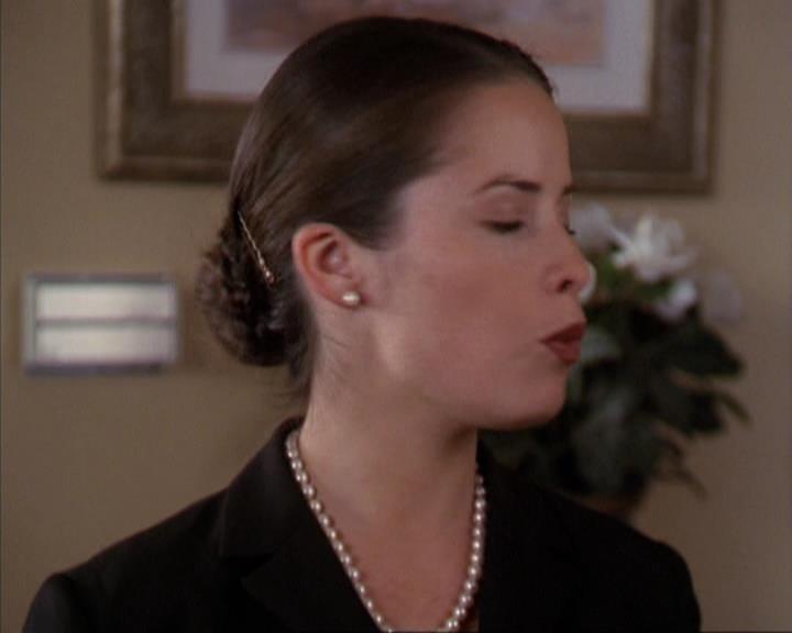 Charmed-Online-dot-309CoyotePiper1393.jpg