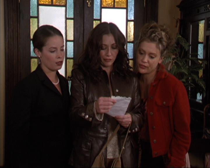 Charmed-Online-dot-309CoyotePiper1432.jpg