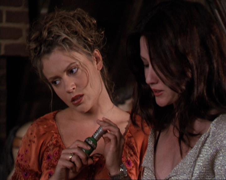 Charmed-Online-dot-309CoyotePiper1713.jpg