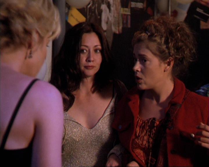 Charmed-Online-dot-309CoyotePiper1818.jpg