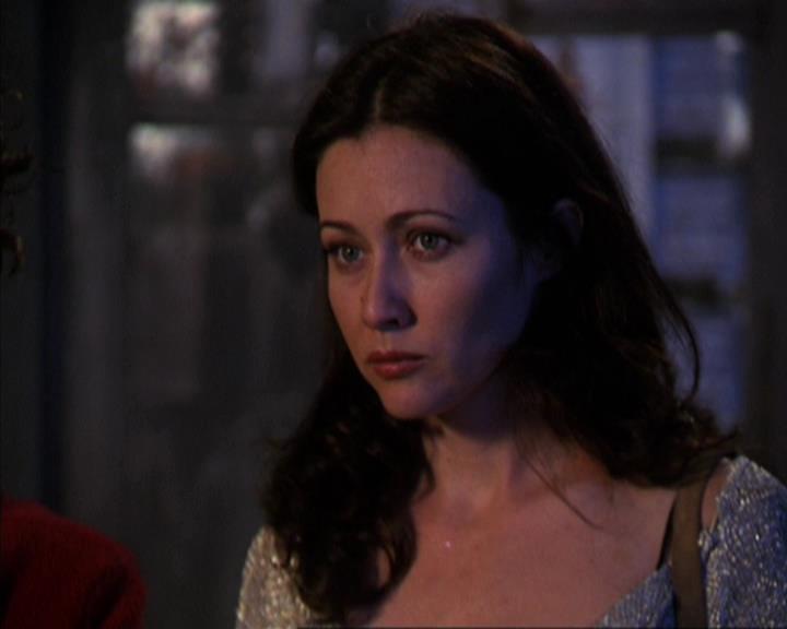 Charmed-Online-dot-309CoyotePiper1898.jpg