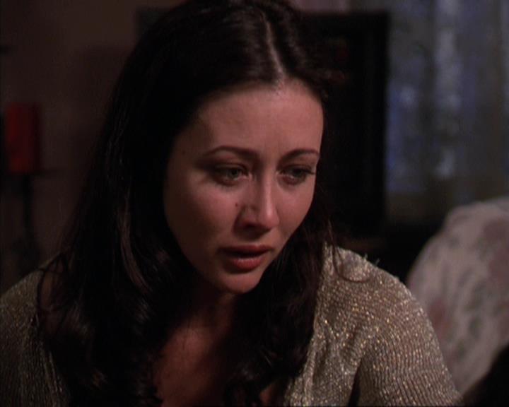 Charmed-Online-dot-309CoyotePiper2040.jpg