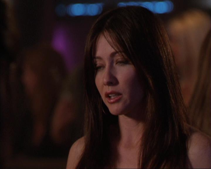 Charmed-Online-dot-310WeAllScreamForIceCream0109.jpg
