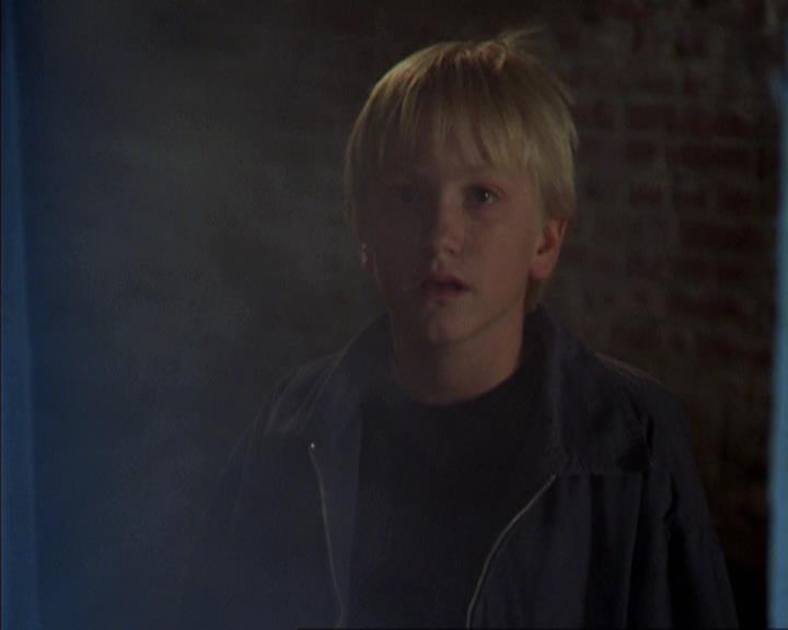 Charmed-Online-dot-310WeAllScreamForIceCream0151.jpg