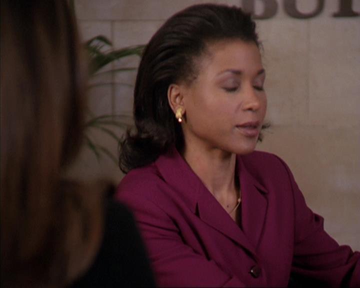 Charmed-Online-dot-310WeAllScreamForIceCream0480.jpg