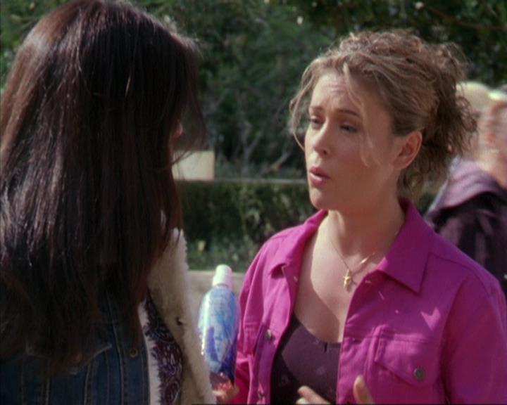Charmed-Online-dot-310WeAllScreamForIceCream0613.jpg