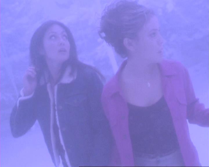 Charmed-Online-dot-310WeAllScreamForIceCream0697.jpg