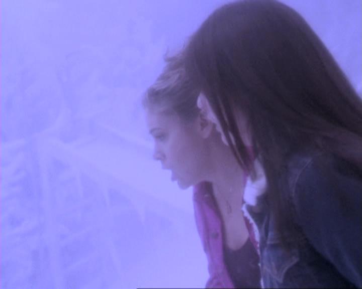 Charmed-Online-dot-310WeAllScreamForIceCream0702.jpg