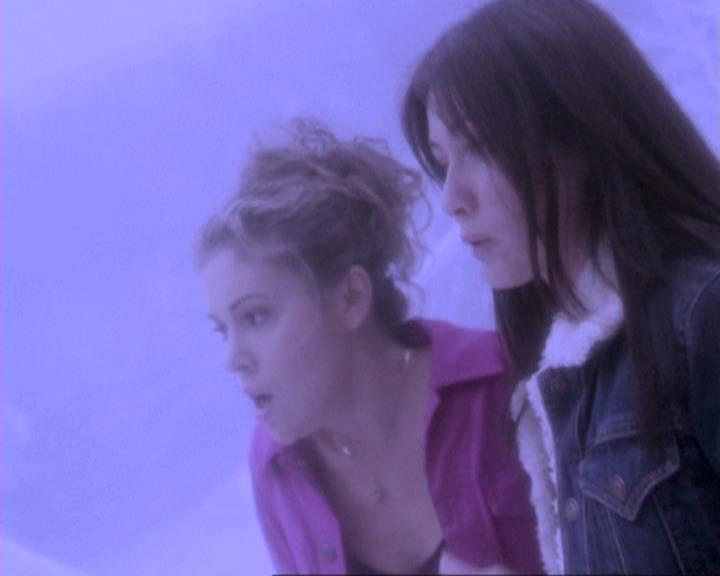 Charmed-Online-dot-310WeAllScreamForIceCream0704.jpg