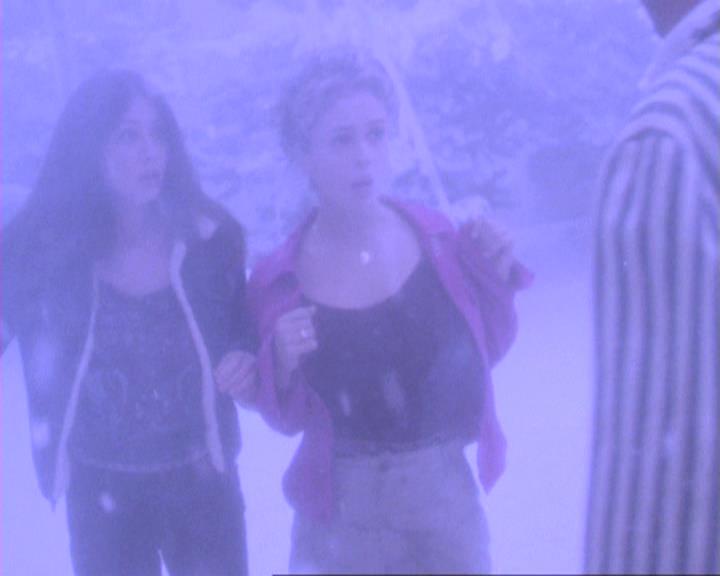 Charmed-Online-dot-310WeAllScreamForIceCream0707.jpg