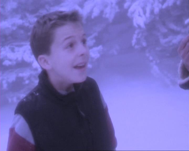 Charmed-Online-dot-310WeAllScreamForIceCream0754.jpg