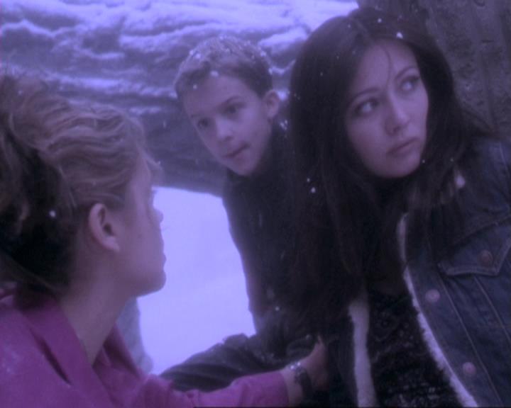 Charmed-Online-dot-310WeAllScreamForIceCream0805.jpg