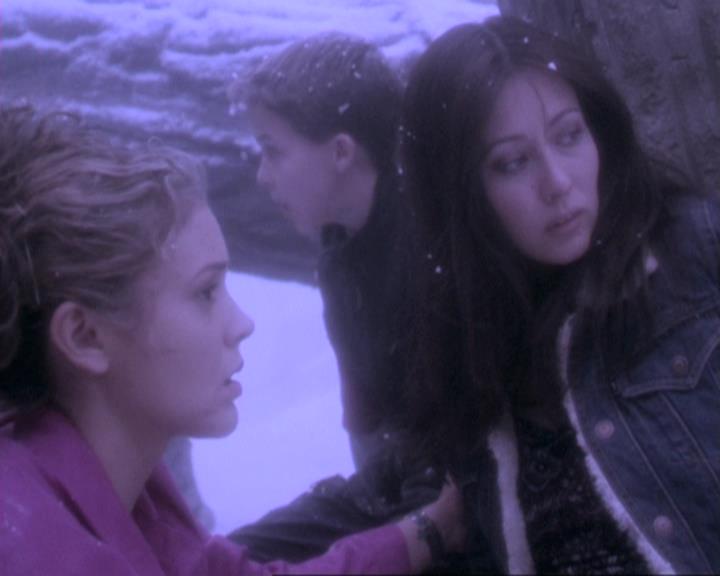 Charmed-Online-dot-310WeAllScreamForIceCream0807.jpg