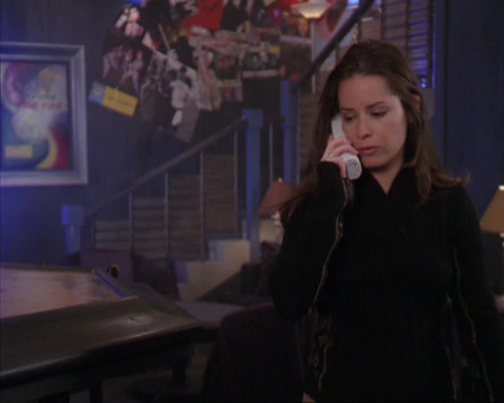 Charmed-Online-dot-310WeAllScreamForIceCream0830.jpg