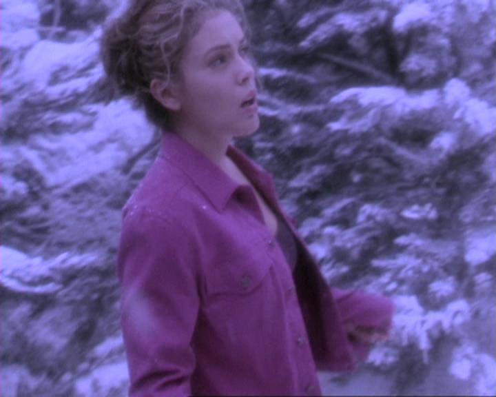 Charmed-Online-dot-310WeAllScreamForIceCream0914.jpg