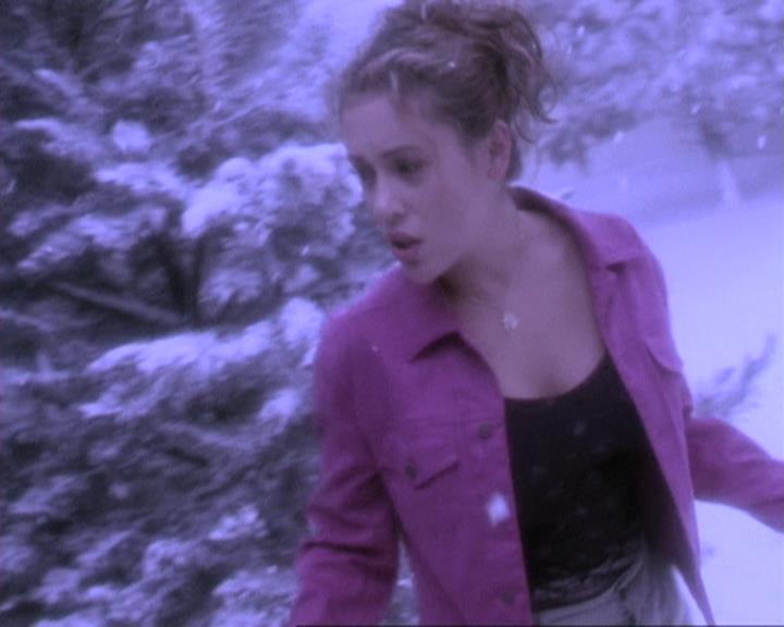 Charmed-Online-dot-310WeAllScreamForIceCream0915.jpg