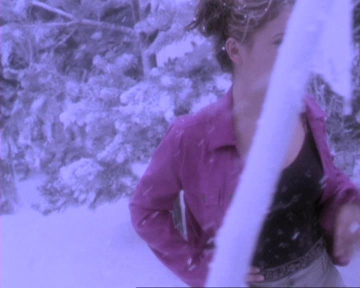 Charmed-Online-dot-310WeAllScreamForIceCream0957.jpg