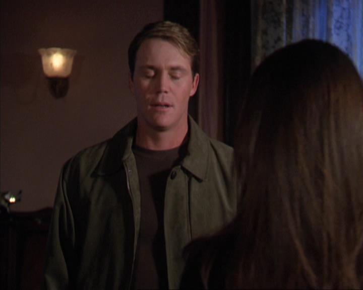 Charmed-Online-dot-310WeAllScreamForIceCream1020.jpg