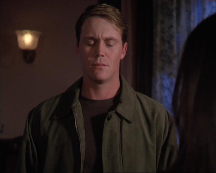Charmed-Online-dot-310WeAllScreamForIceCream1022.jpg