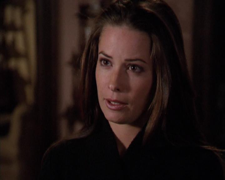 Charmed-Online-dot-310WeAllScreamForIceCream1025.jpg
