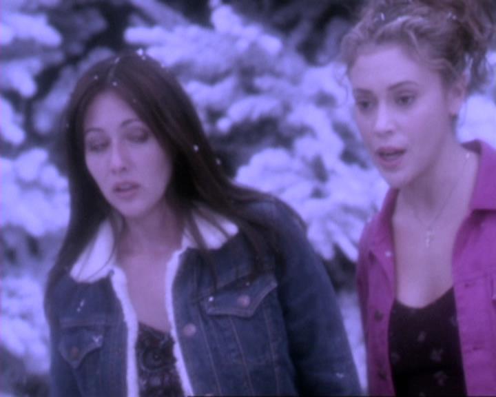 Charmed-Online-dot-310WeAllScreamForIceCream1041.jpg