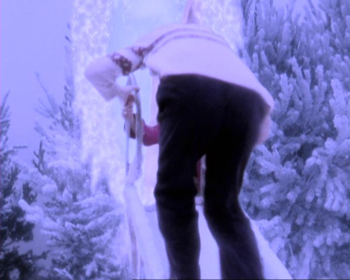 Charmed-Online-dot-310WeAllScreamForIceCream1081.jpg