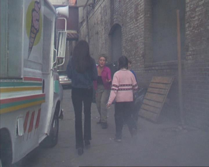 Charmed-Online-dot-310WeAllScreamForIceCream1098.jpg