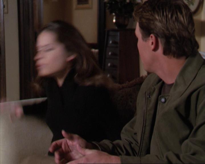 Charmed-Online-dot-310WeAllScreamForIceCream1158.jpg