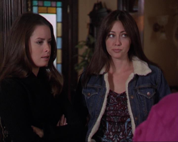 Charmed-Online-dot-310WeAllScreamForIceCream1170.jpg