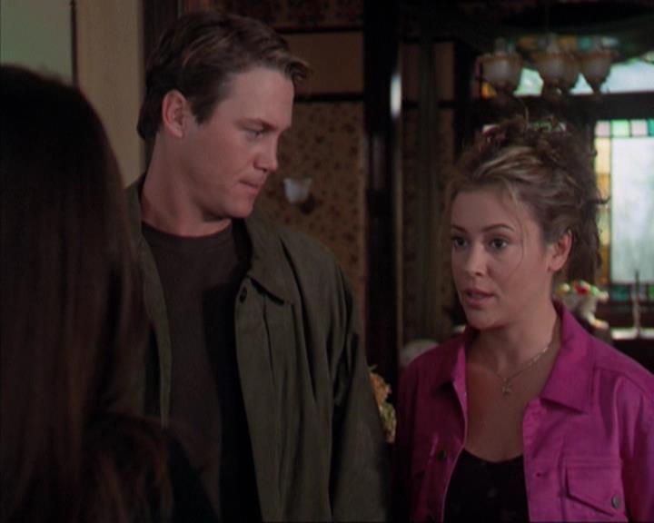 Charmed-Online-dot-310WeAllScreamForIceCream1173.jpg