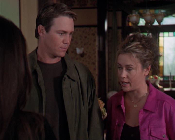Charmed-Online-dot-310WeAllScreamForIceCream1176.jpg
