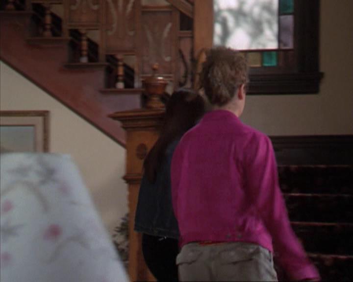 Charmed-Online-dot-310WeAllScreamForIceCream1185.jpg
