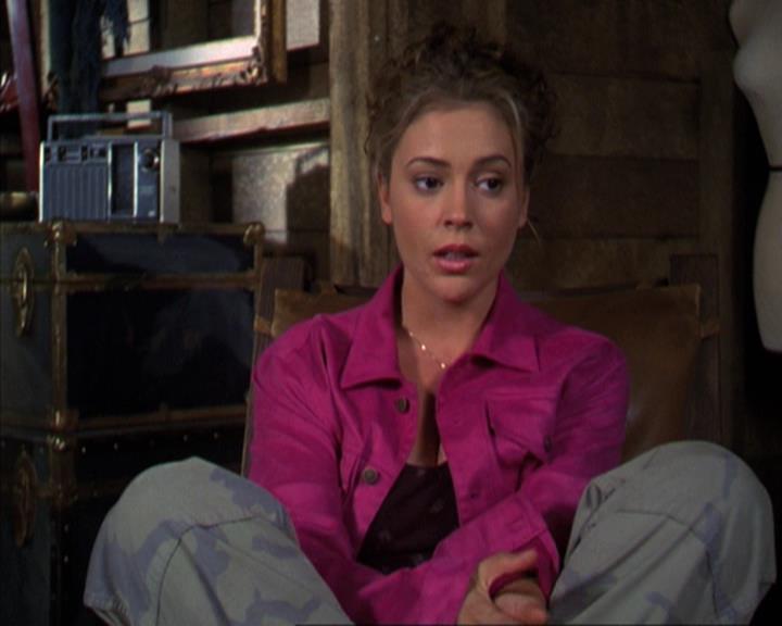 Charmed-Online-dot-310WeAllScreamForIceCream1284.jpg
