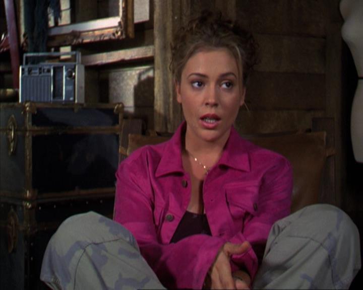 Charmed-Online-dot-310WeAllScreamForIceCream1285.jpg
