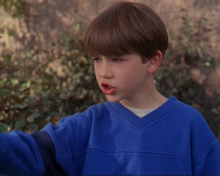 Charmed-Online-dot-310WeAllScreamForIceCream1361.jpg