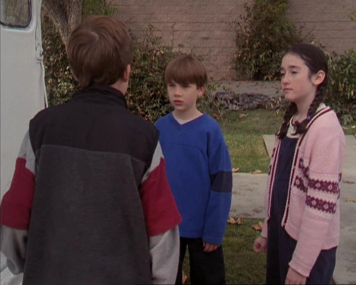 Charmed-Online-dot-310WeAllScreamForIceCream1386.jpg