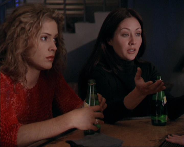 Charmed-Online-dot-310WeAllScreamForIceCream1460.jpg