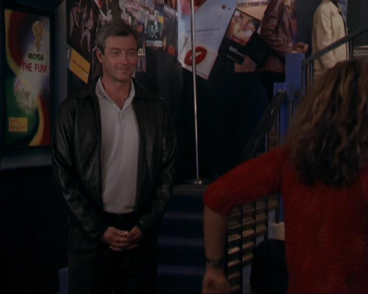 Charmed-Online-dot-310WeAllScreamForIceCream1471.jpg